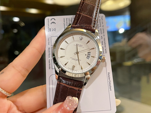 ブランド時計角部分ディテール